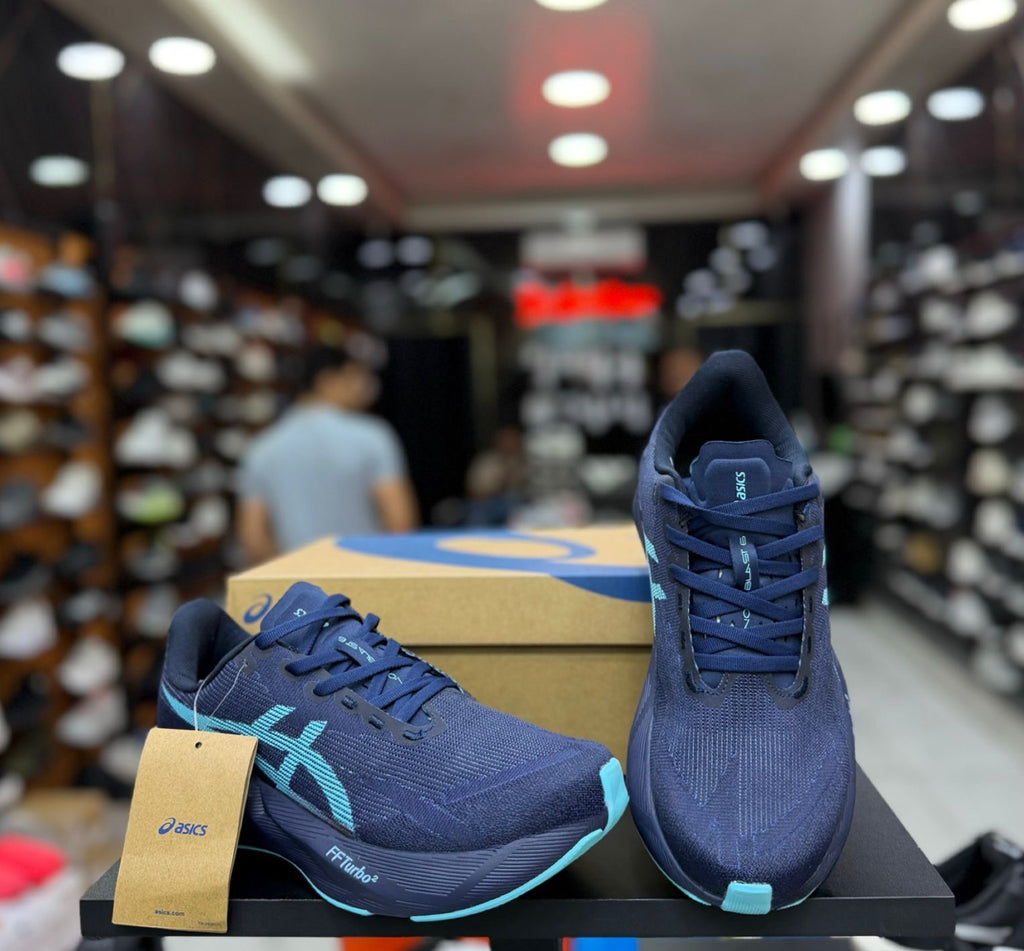 Asics Novablast 6