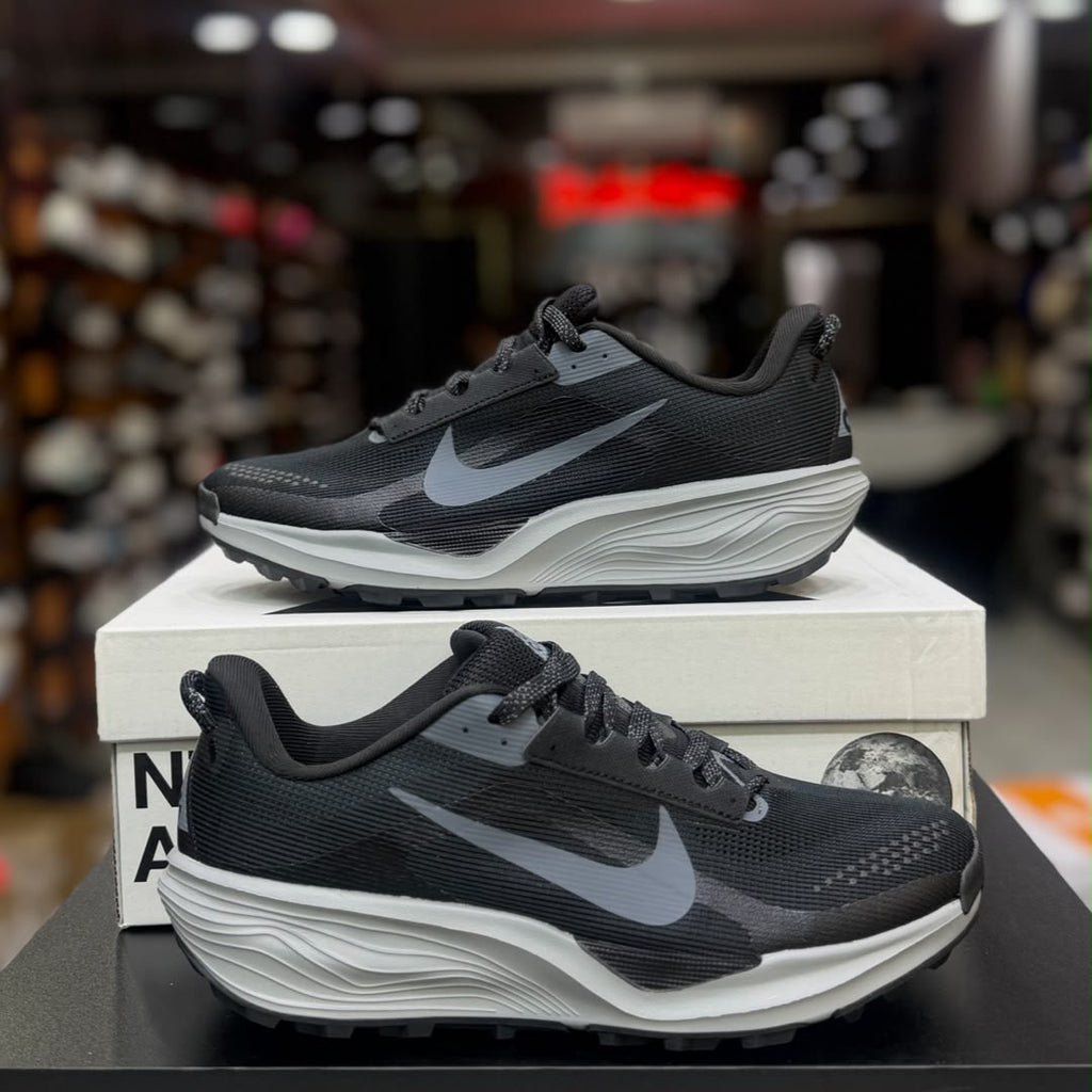 Nike ACG Pegasus Trail