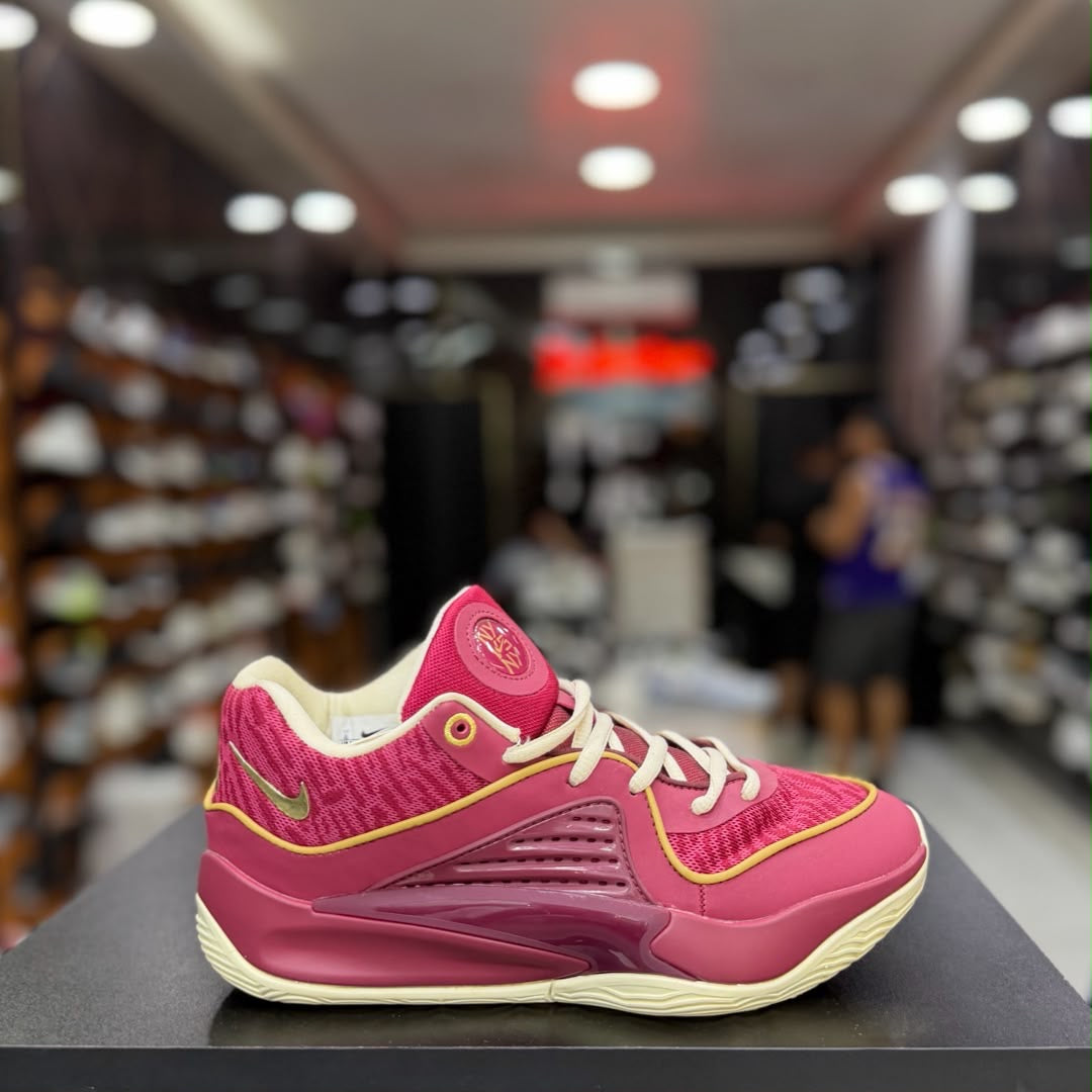 Nike KD 16