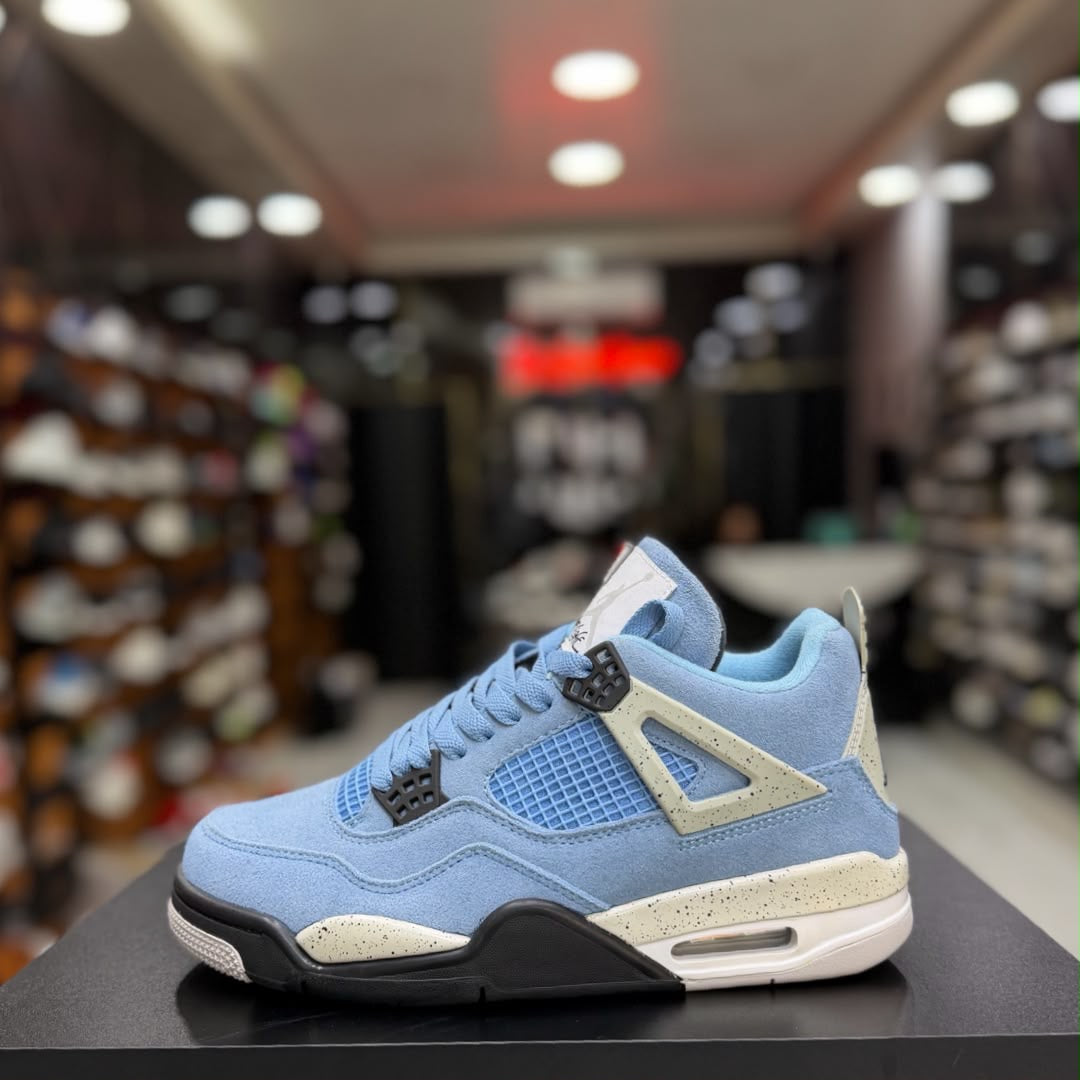 Air Jordan 4 Retro University Blue
