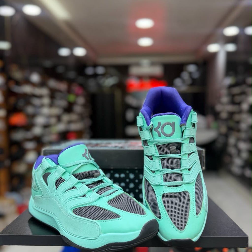 Nike KD 18
