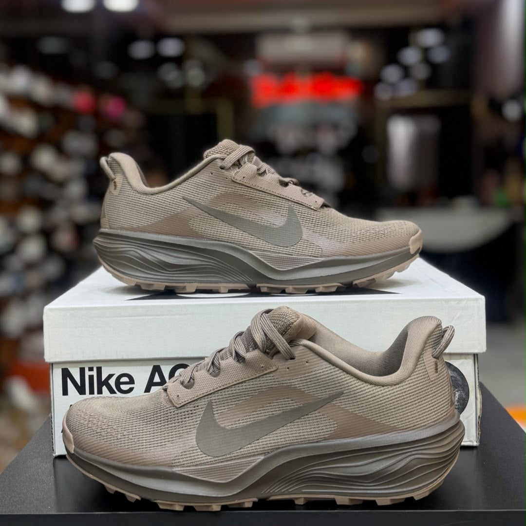 Nike ACG Pegasus Trail
