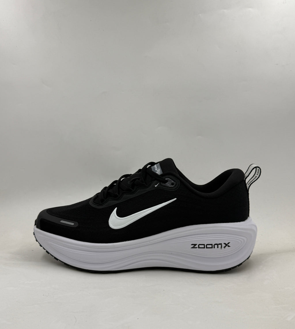 Nike Vomero 18 Plus