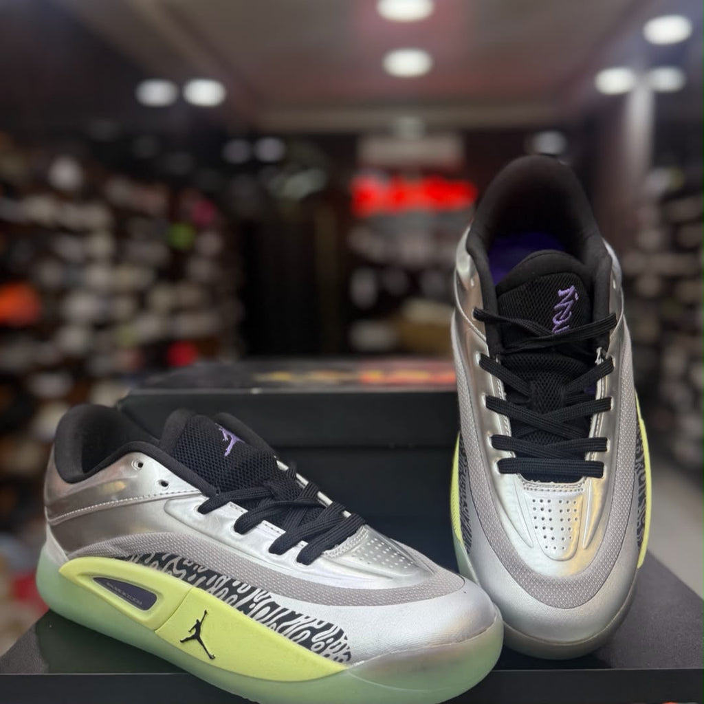 Nike Air Jordan Zion 4