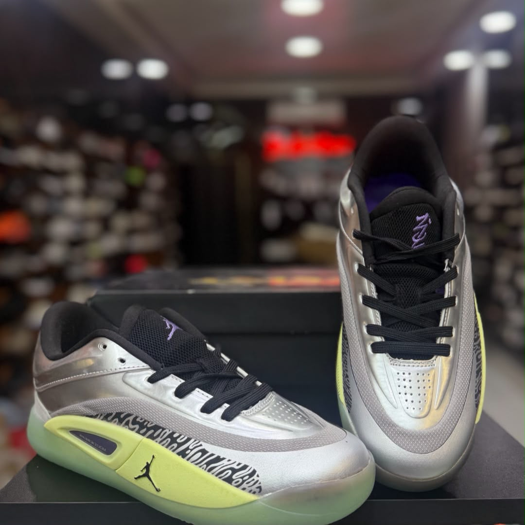 Nike Air Jordan Zion 4