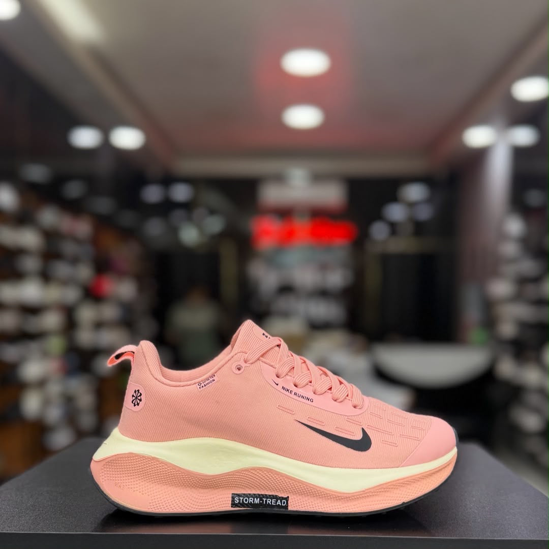 Nike React