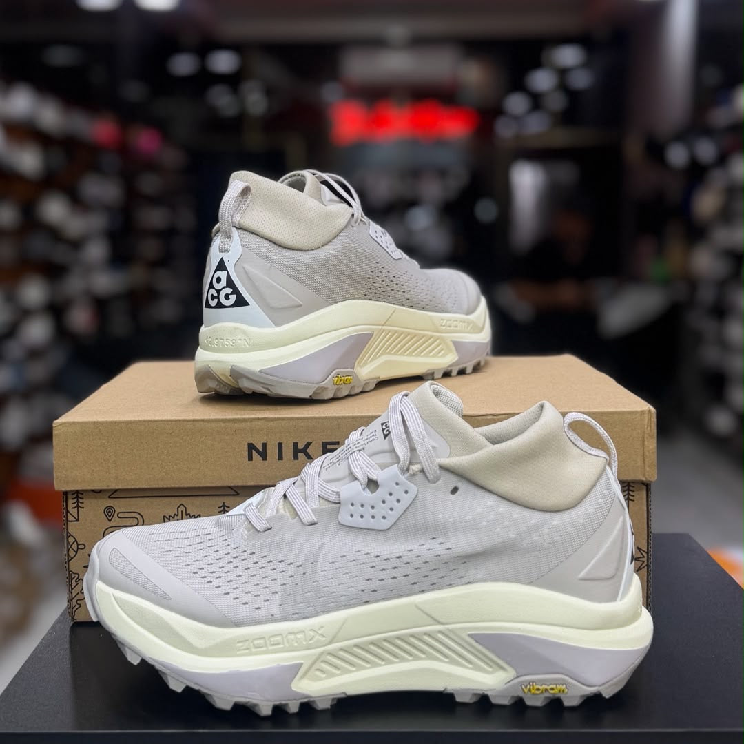Nike ACG Zegama Trail