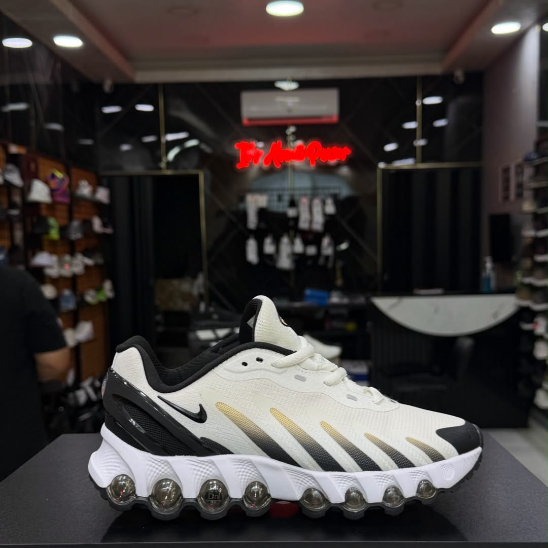 Nike Dn8