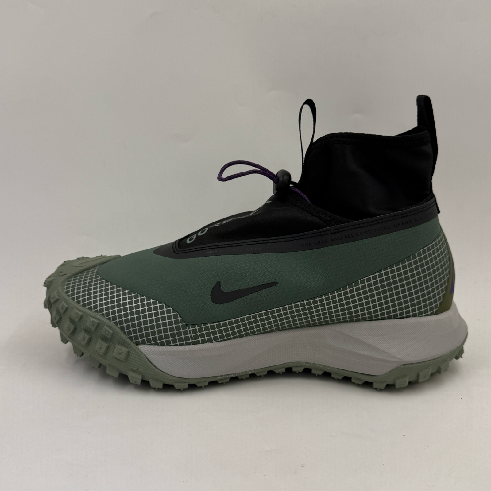 Nike ACG Mountain Fly GORE-TEX