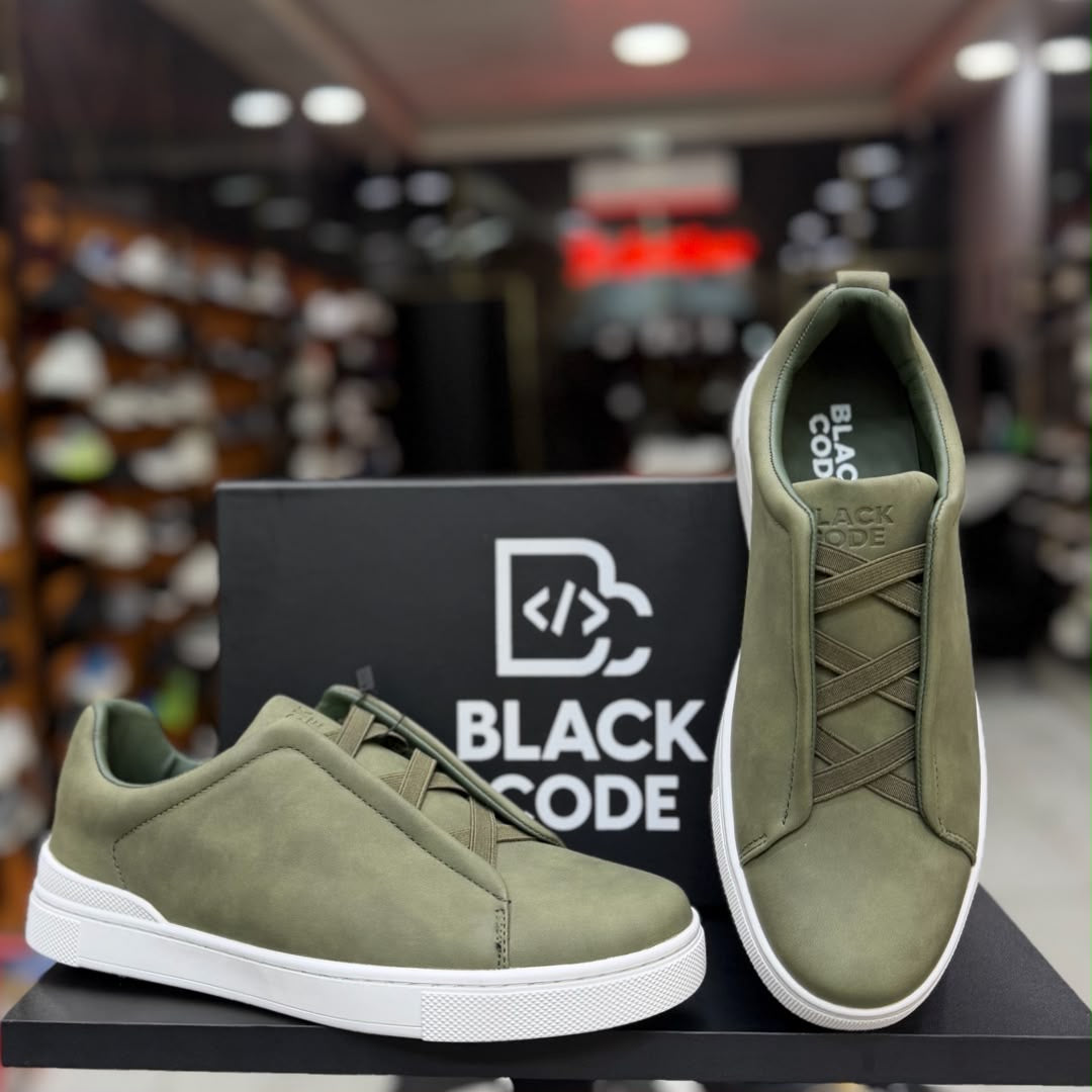 Sport Chic Black Code