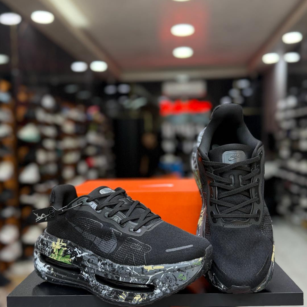 Nike Vomero 18 Premium