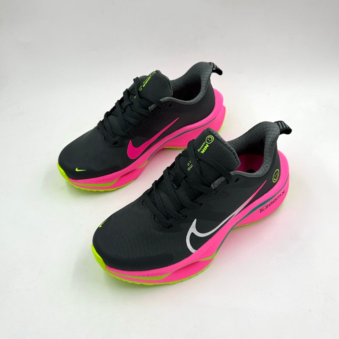 Nike Zoom Smiley