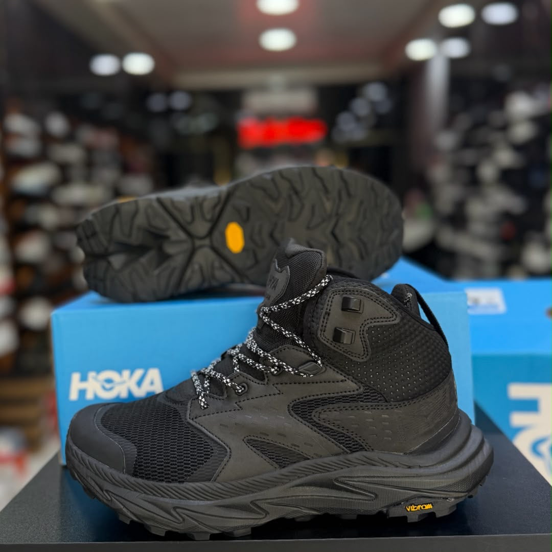 Hoka ANACAPA 2
