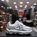 New Balance 2000