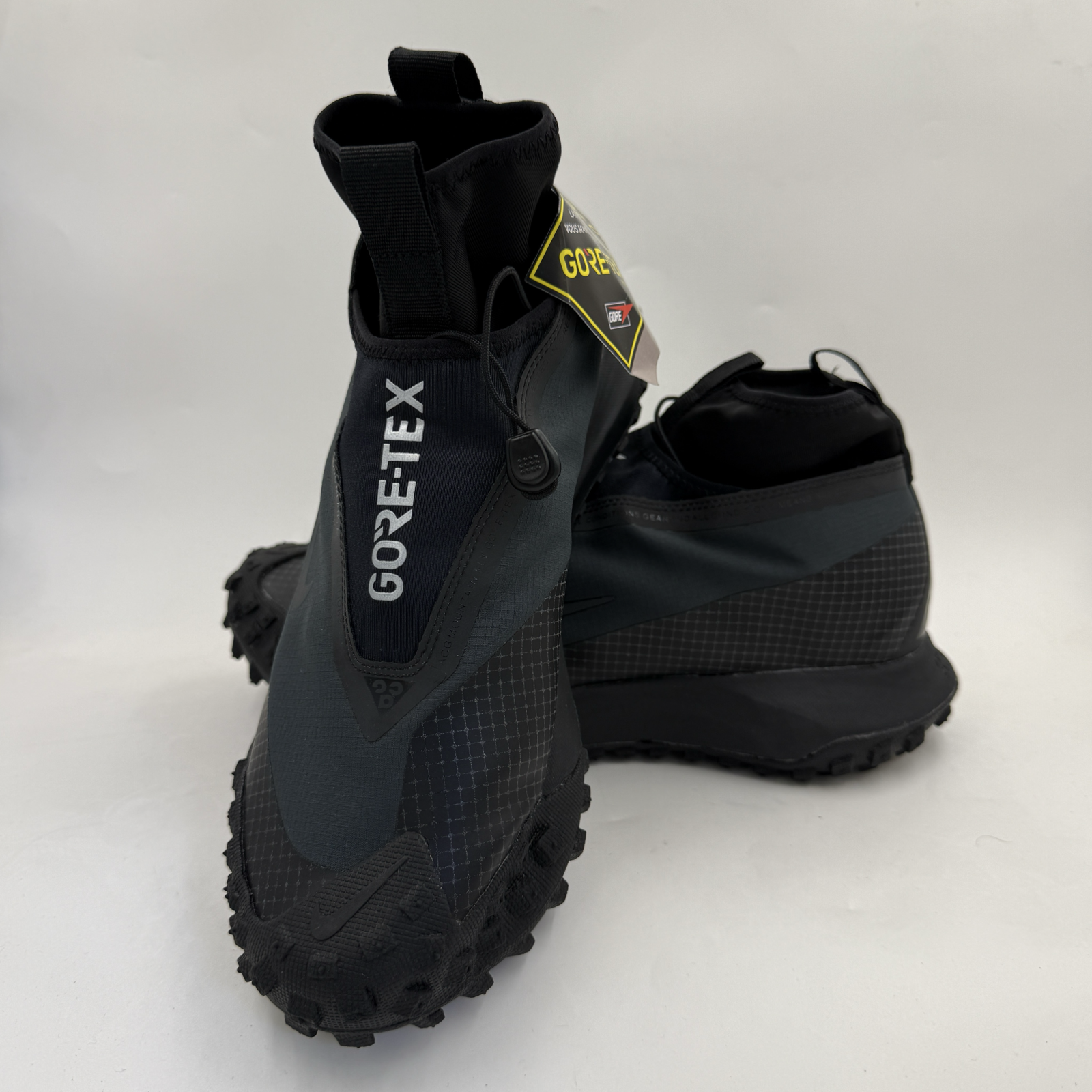 Nike ACG Mountain Fly GORE-TEX