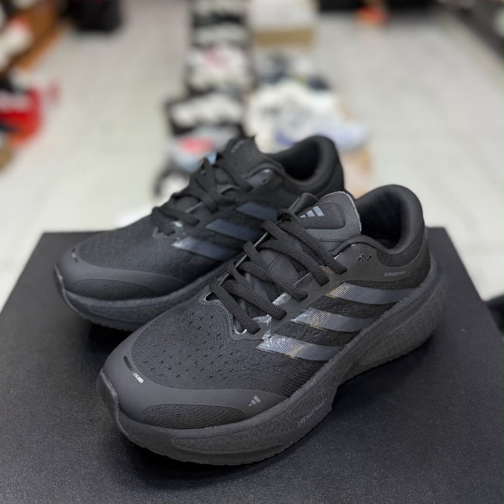 Adidas Supernova