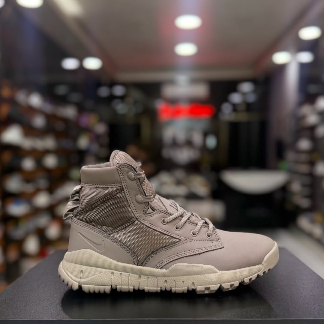 Nike WP