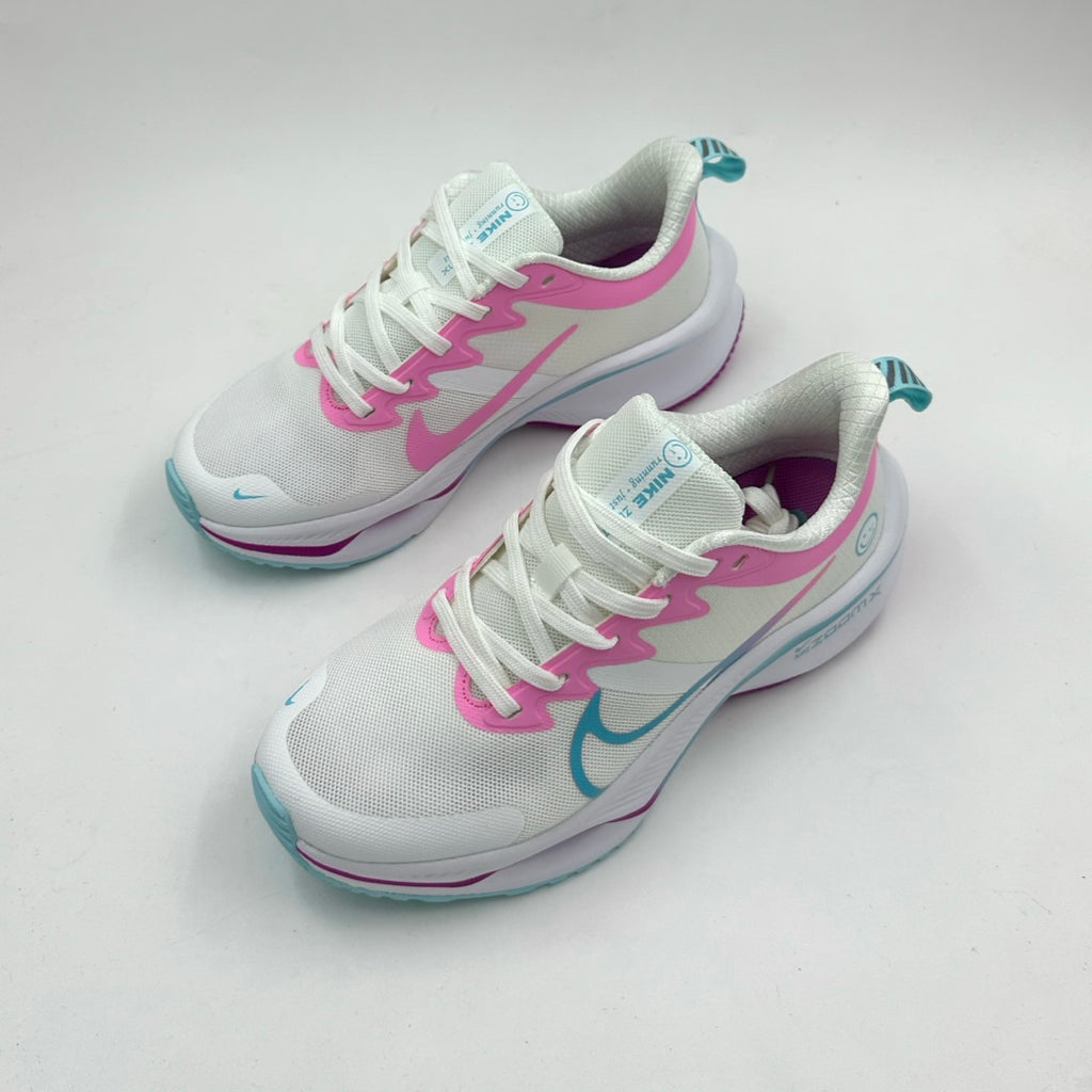 Nike Zoom Smiley
