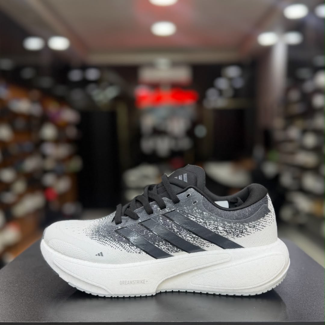 Adidas Supernova