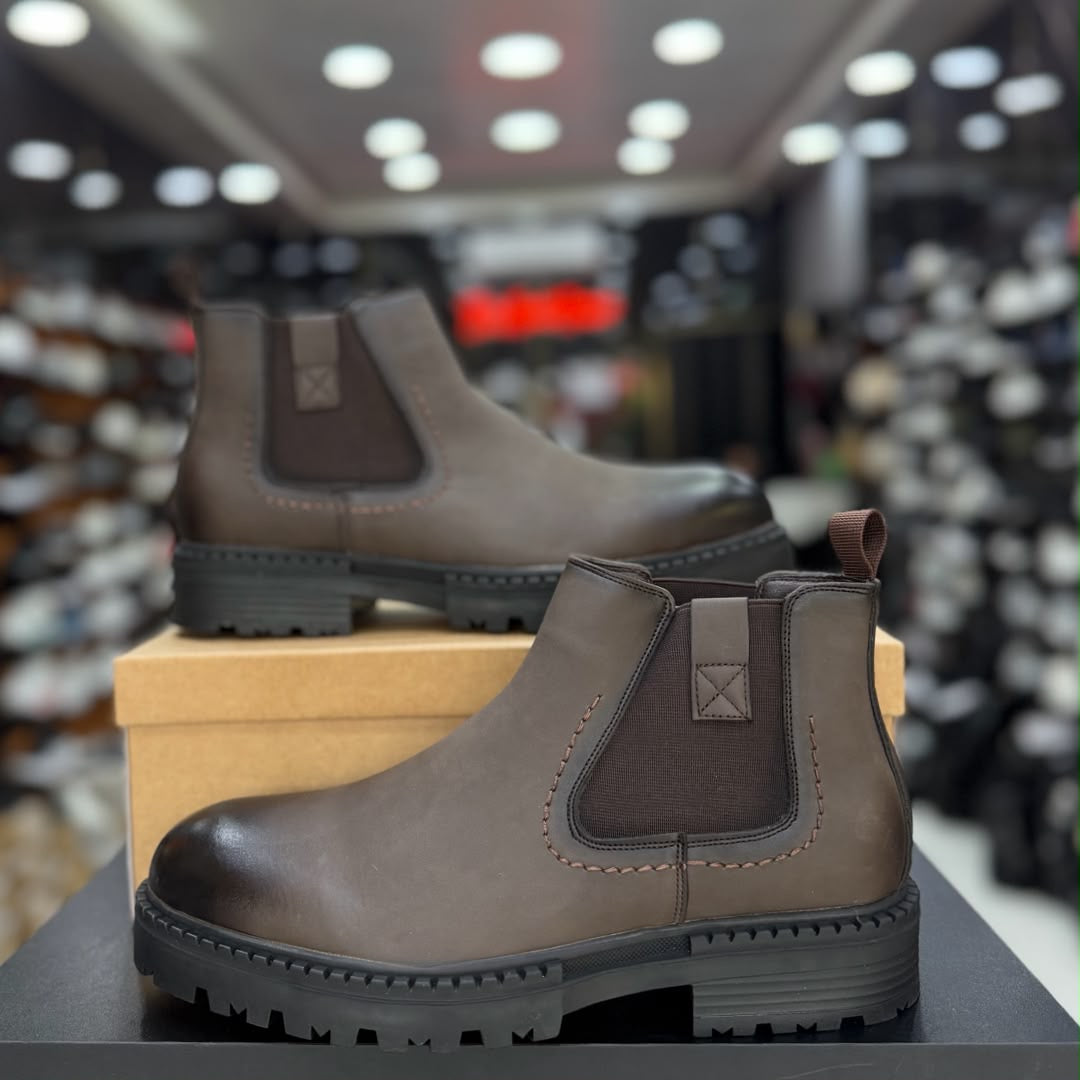 Zara Chelsea Boots