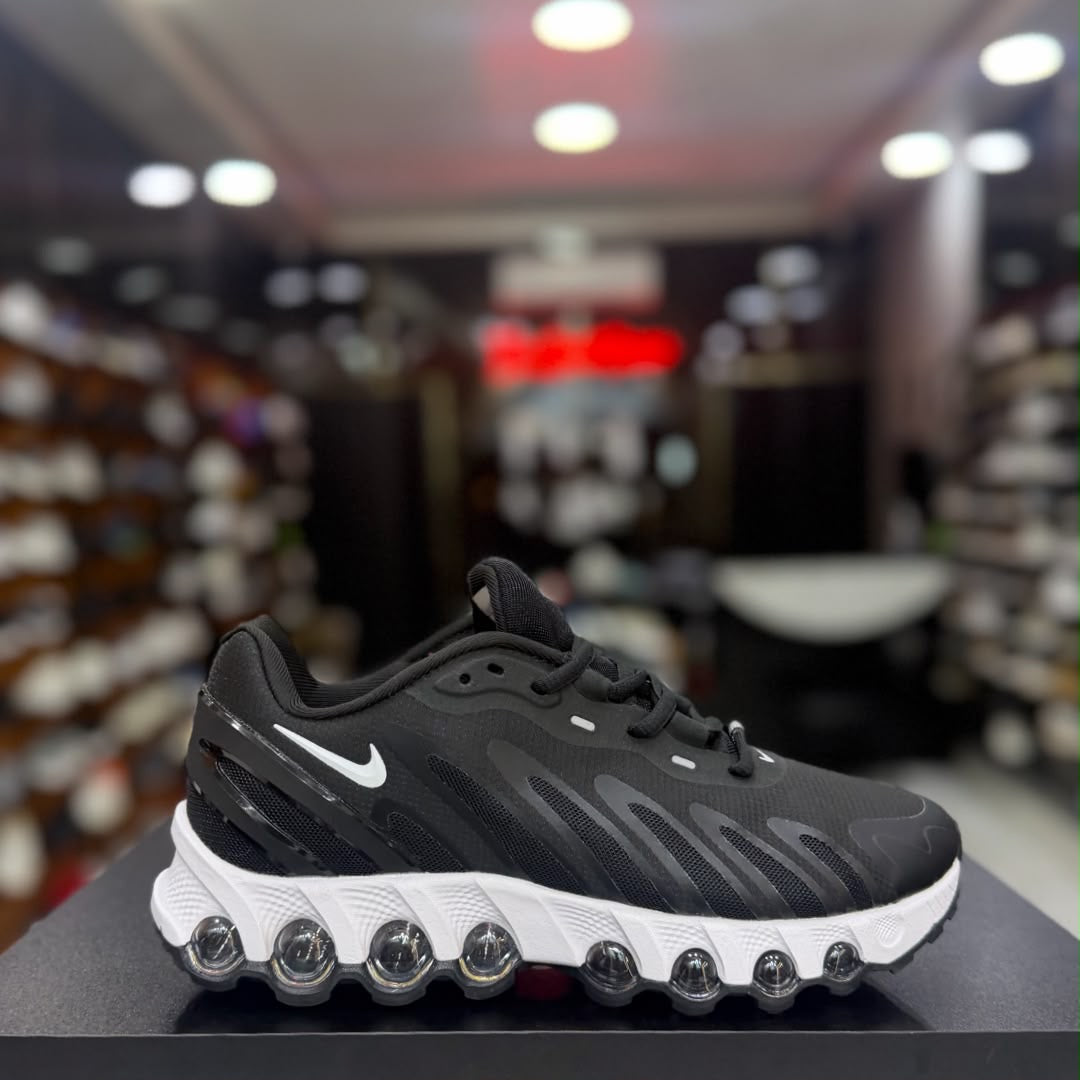Nike Dn8