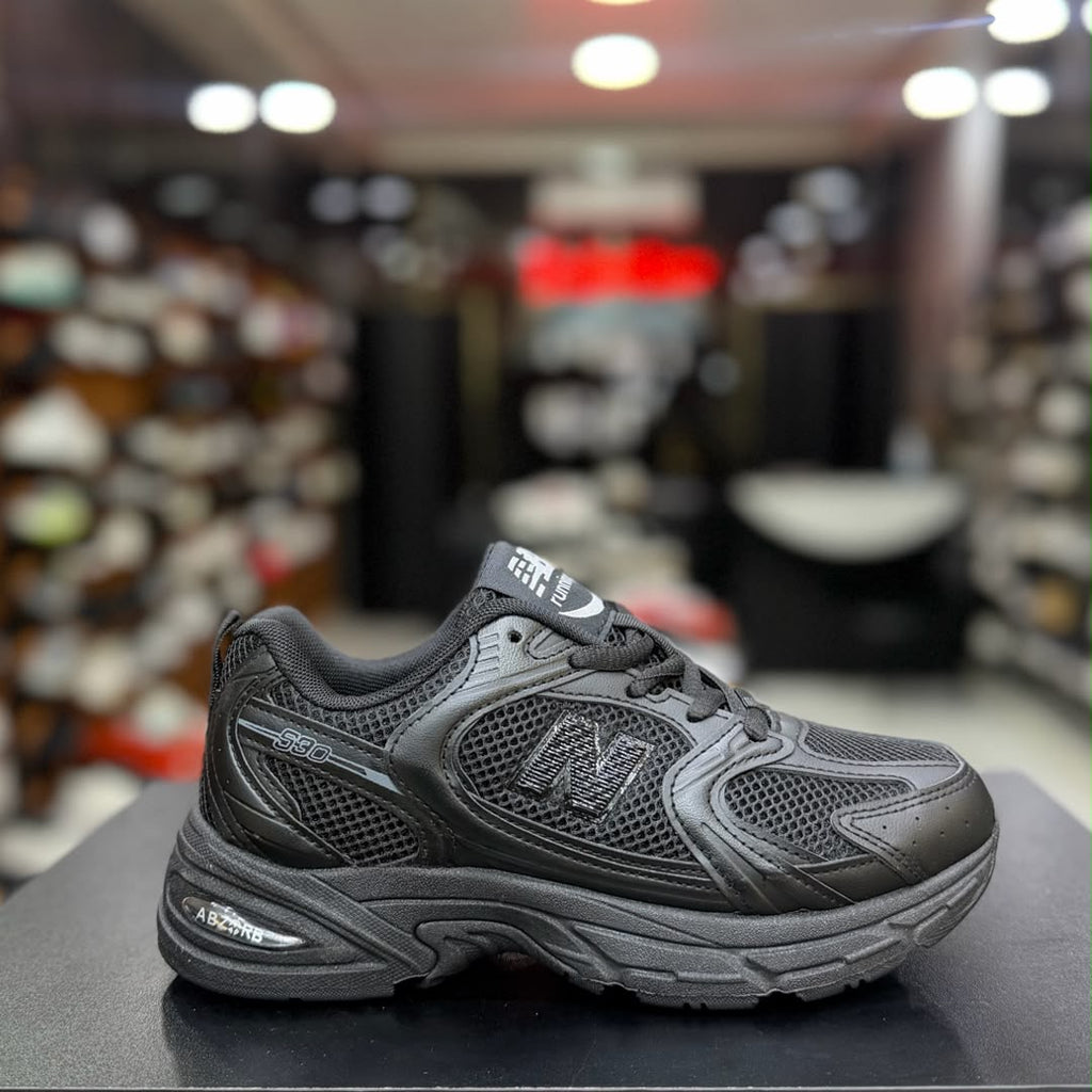 New Balance 530