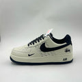 Nike Airforce 1 Beige / Black
