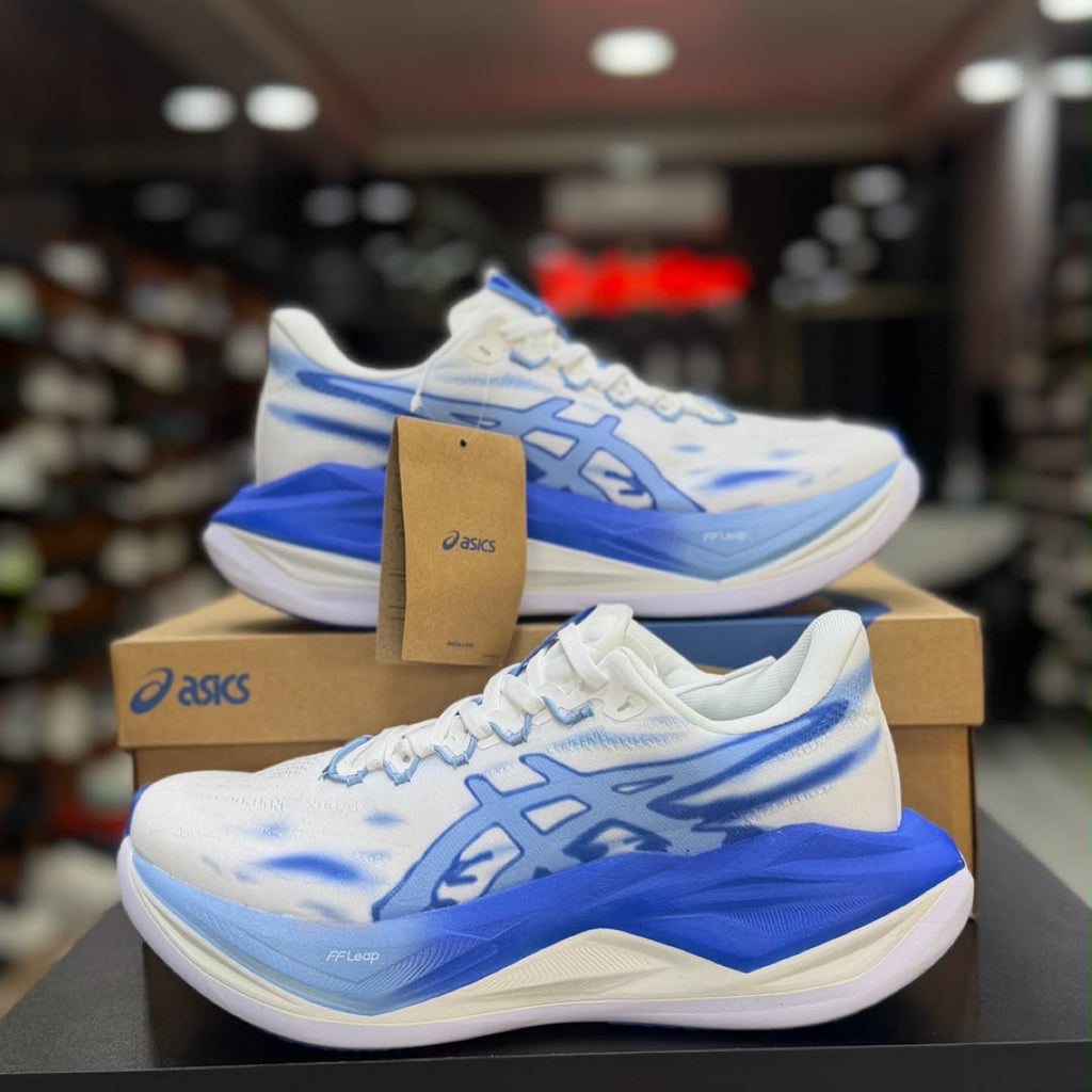 Asics Superblast 3