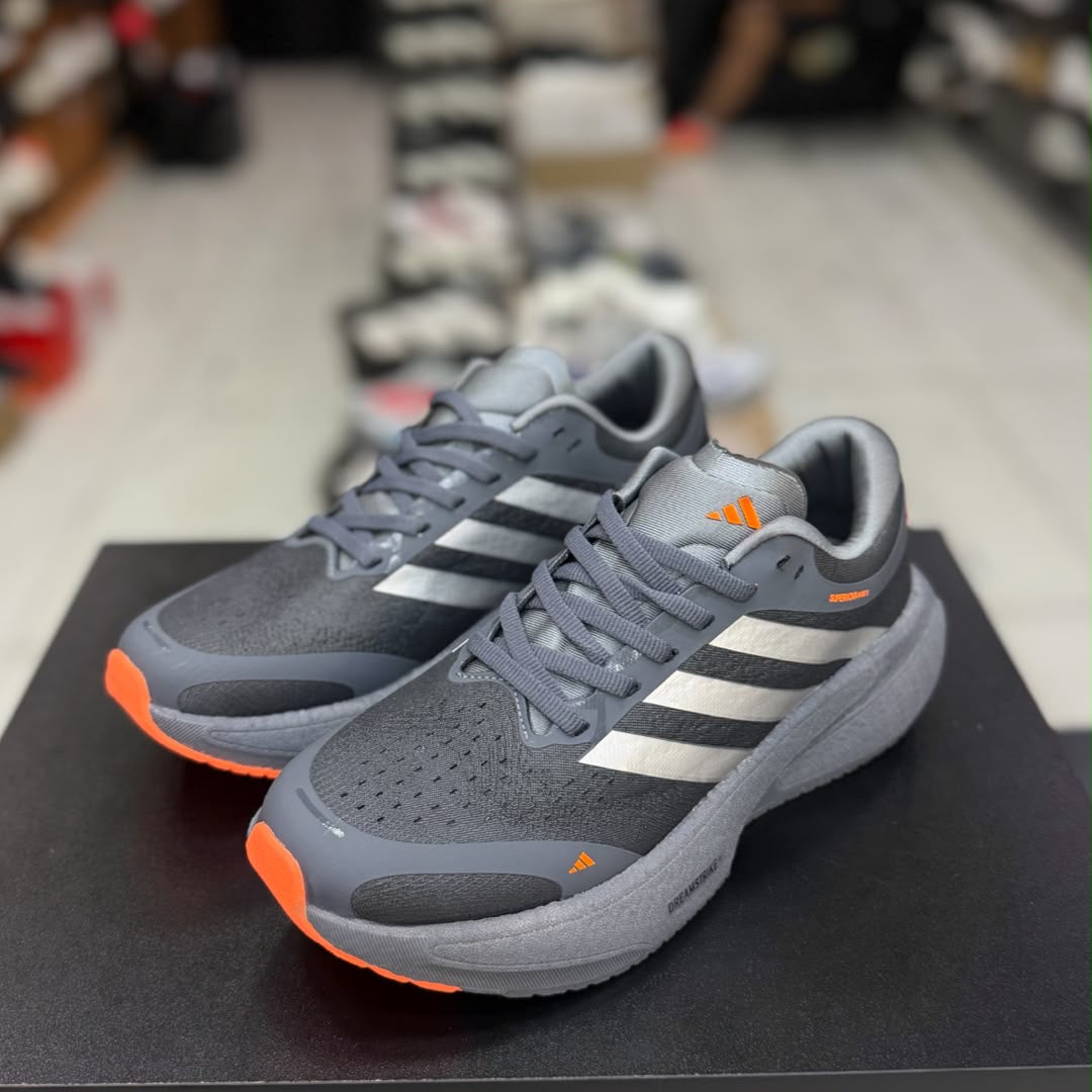 Adidas Supernova