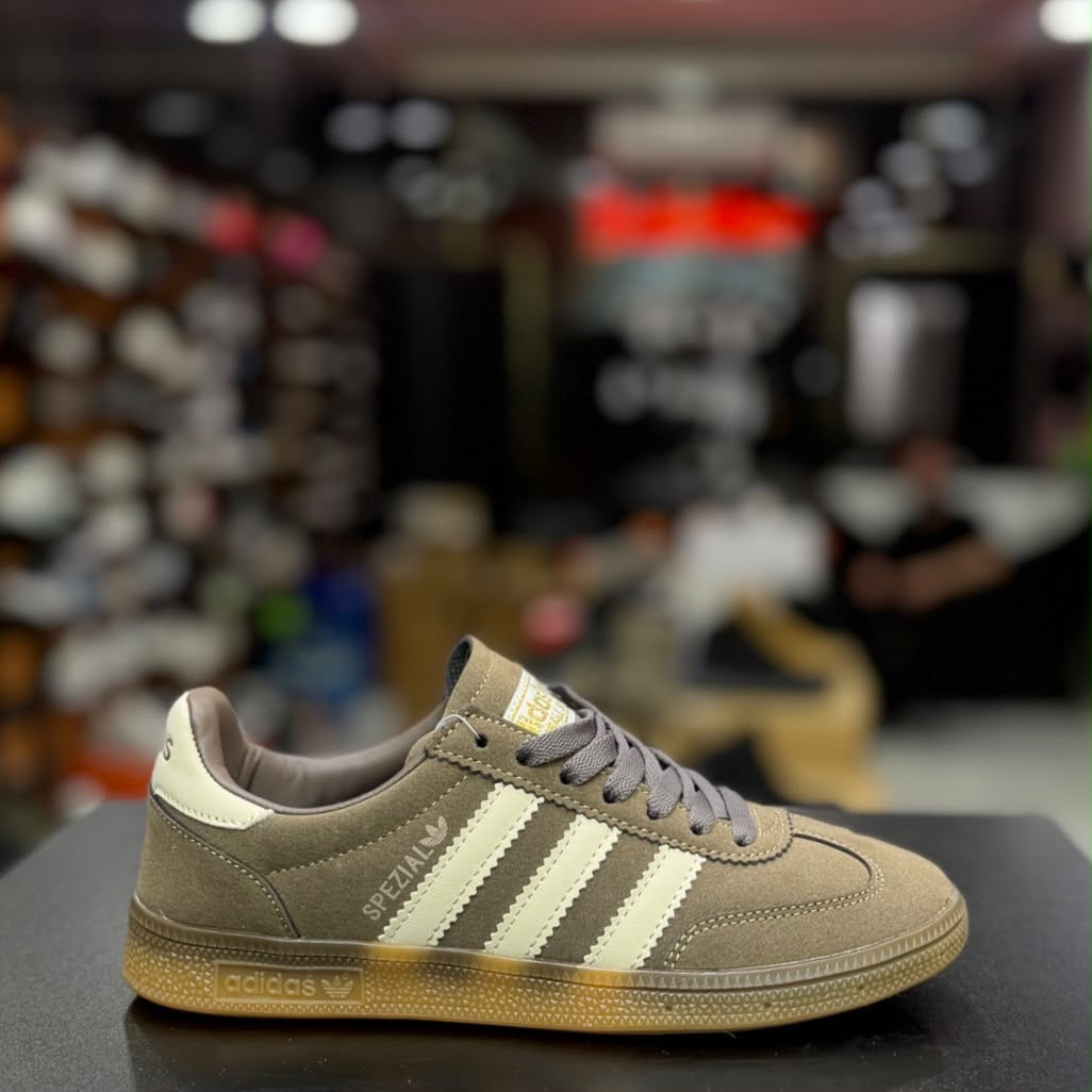 Adidas Spezial