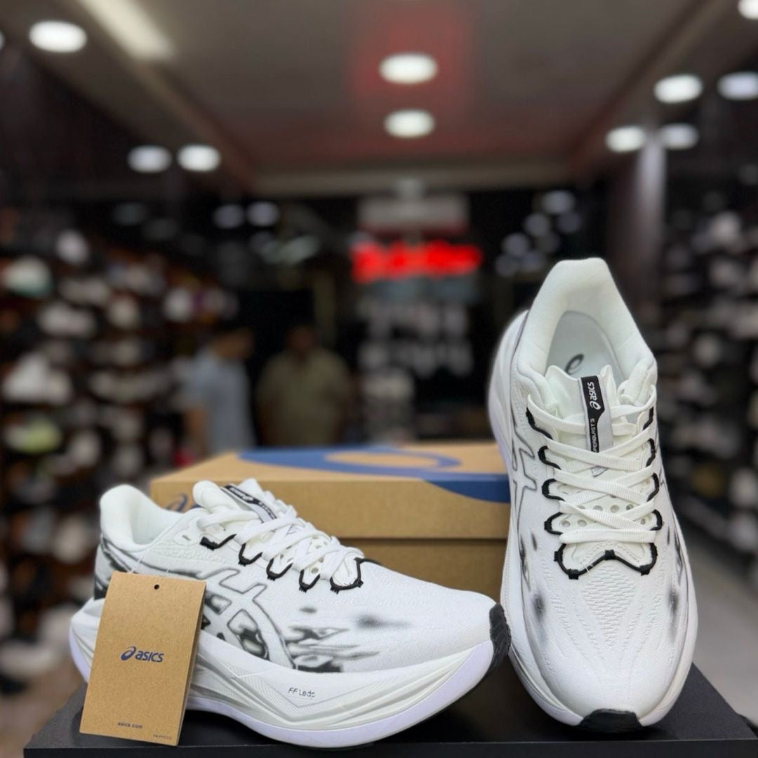 Asics Superblast 3