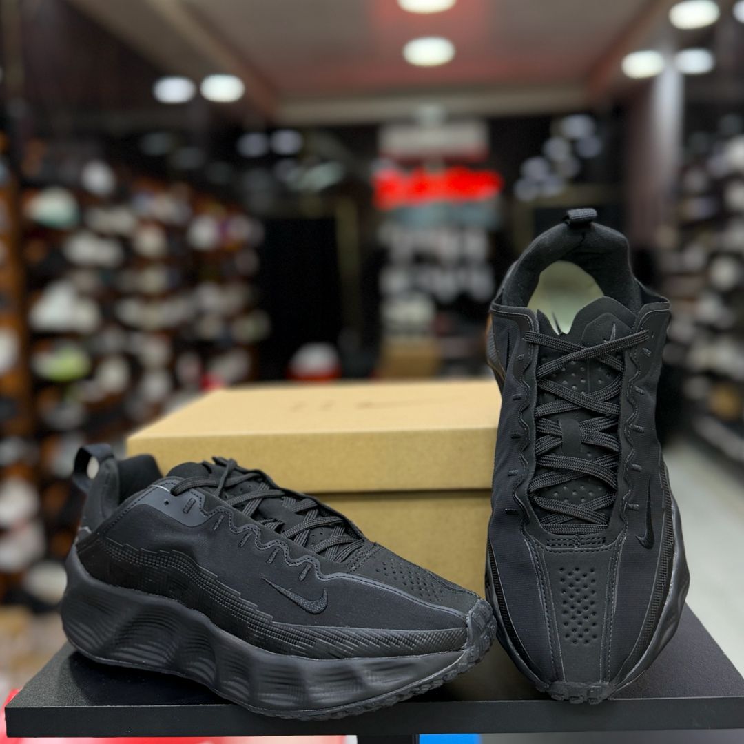 Nike Ava Edge